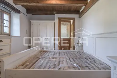 House for sale in Buje, 200 m² - 12