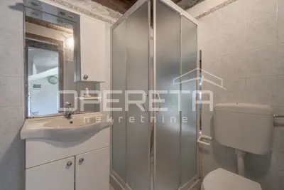 House for sale in Buje, 200 m² - 11