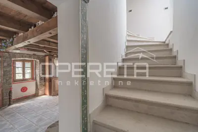 House for sale in Buje, 200 m² - 19