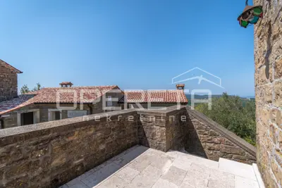 House for sale in Buje, 200 m² - 14
