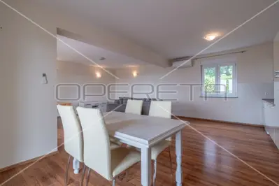 House for sale in Kaštelir, 165 m² - 7