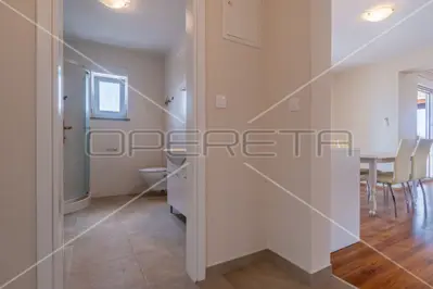 House for sale in Kaštelir, 165 m² - 9