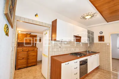 Kuća 475 m², Čiovo - drugi red uz more - 15