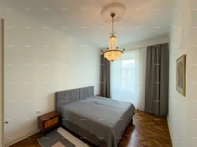 Renovirani stan u Centru Pule! Par koraka od gradske tržnice. - 20