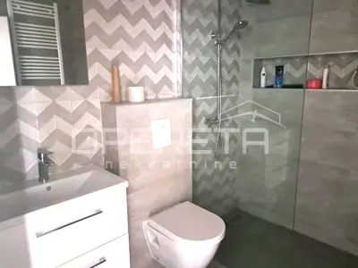 Prodaja, Kuća, Vis, Centar, Kuća u nizu, 228 m² - 11