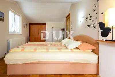 Haus 300 m², Malinska - 100 m vom Meer, 4 Apartments - 9