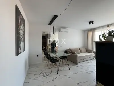 Wohnung zum Kauf in Crikvenica, 161 m² - 2