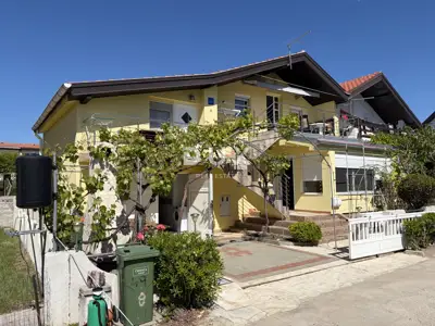 Haus 160 m², Zukve - 150 m von dem Strand - 2