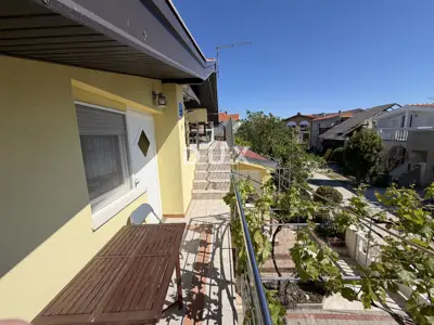 Haus 160 m², Zukve - 150 m von dem Strand - 14