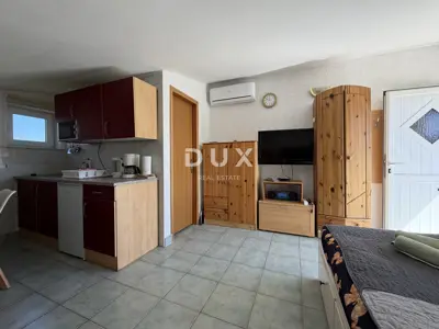 Haus 160 m², Zukve - 150 m von dem Strand - 18