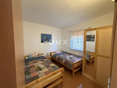 Haus 160 m², Zukve - 150 m von dem Strand - 10