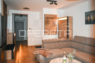 Wohnung 59 m², Okrug Gornji - in Meeresnähe und nahe dem Strand