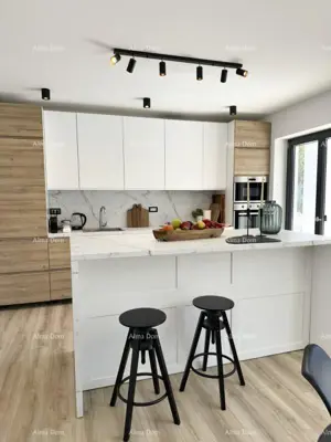 Kuća 178 m², Rovinjsko Selo, bazen i okućnica - 10