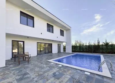 Kuća 178 m², Rovinjsko Selo, bazen i okućnica - 2