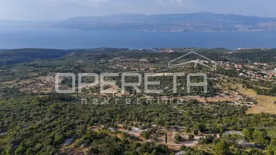 Poljoprivredno zemljište 29.032 m², Škrip, pogled na Brački kanal