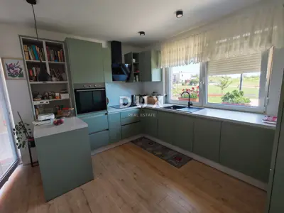 Haus 186 m², Krančići - Pool und Außenküche - 3