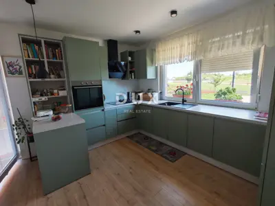 Haus 186 m², Krančići - Pool und Außenküche - 2