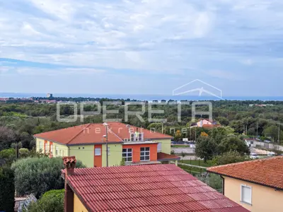 Istria, Poreč - Family house with three residential units and sea view - 7