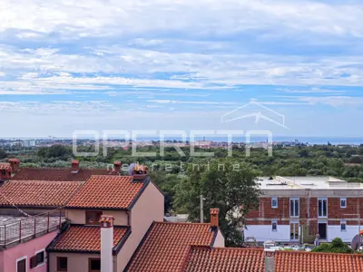 Istria, Poreč - Family house with three residential units and sea view - 8