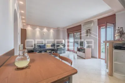 Istria, Poreč - Family house with three residential units and sea view - 4