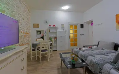 Wohnung 41 m², Pula Centar, in der Nähe des Amphitheaters