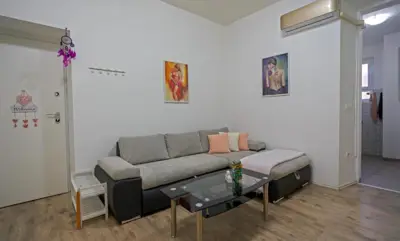 Stan 41 m², Pula Centar, blizu Amfiteatra - 17