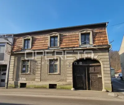 House 294 m², Samobor Centar - historical antique