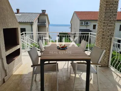 Haus 300 m², Dramalj - 5 Apartments und Meerblick - 4
