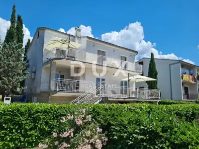 Haus 300 m², Dramalj - 5 Apartments und Meerblick