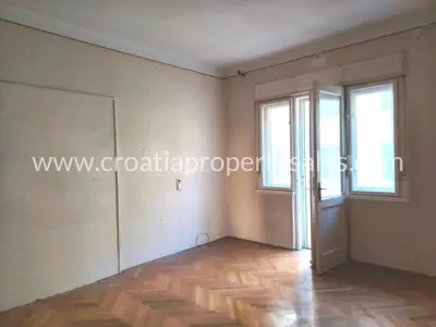 Wohnung, Split, 80 m², 4-Zimmer, 470 000 €