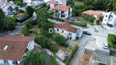 Opatija, Matulji, samostojeća kuća, 140 m², za adaptaciju