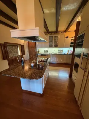 Wohnung zum Kauf in Opatija - Centar, 350 m² - 9