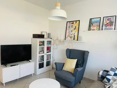 Kuća 160 m², Loborika - blizina Pule i građevinsko zemljište - 12