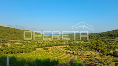 Poljoprivredno zemljište 18.889 m², Novo Selo na Braču, mirno okruženje - 2