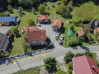 Vugrovec Gornji, Sesvete, Vugrovec Gornji, Familienhaus + Nebengebäude - 11