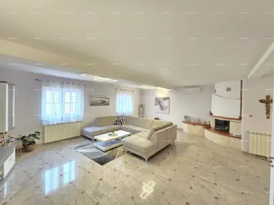 Kuća 300 m², Medulin - blizu mora i plaže - 4