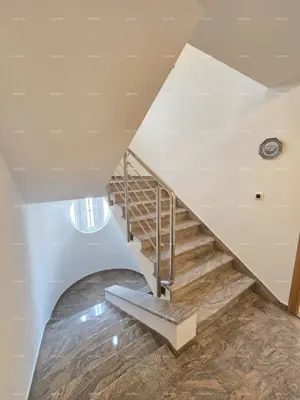 Kuća 300 m², Medulin - blizu mora i plaže - 19