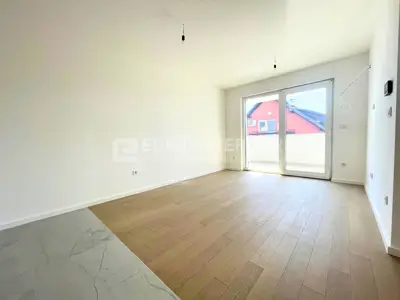 Wohnung 58 m², Gajnice - 3 Zimmer, Terrasse und Parkplatz - 4