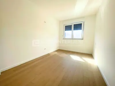Wohnung 58 m², Gajnice - 3 Zimmer, Terrasse und Parkplatz - 8