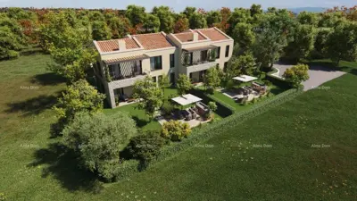 Poreč – stan s terasom i dvorištem - 10