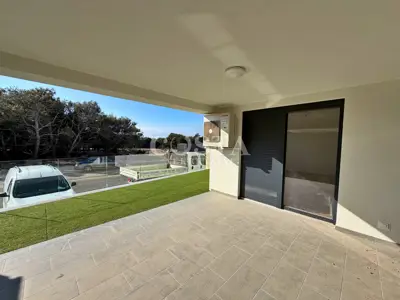 Stan 64,65 m², Povljana - vrt i terasa 22,62 m² - 11