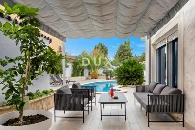Haus 160 m², Štinjan - Pool und gepflegter Garten - 5