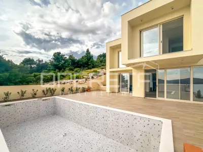 Haus 198 m², Žaborić - Jasenovo, 150 m vom Meer - 1