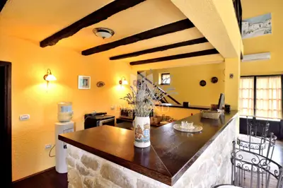 Kamena kuća 323 m², Trviž - bazen i wellness - 7