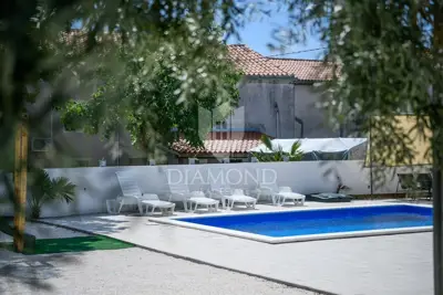 House 256 m², Duga Uvala - pool and quiet location - 5