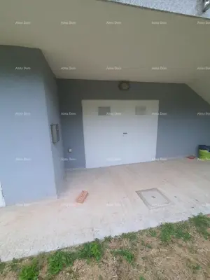 Family house with garage, tavern, and the possibility of purchasing additional land – 30 minutes from Pula - 17
