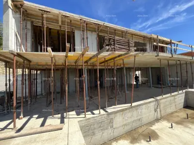 House 277 m², Buje - new construction with pool and sea view - 12