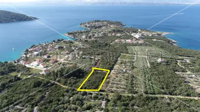 Baugrundstück 2 709 m², Nečujam, Meerblick - 2