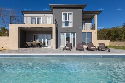 Haus 157 m², Raša - Garten mit Pool und Sonnenbereich - 18