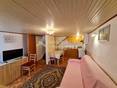 Haus 45 m², Novi Vinodolski - Altstadt, Balkon - 9